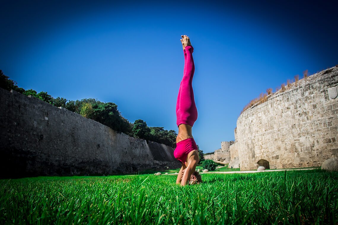 Detailed Explanation To Practice The Shirshasana