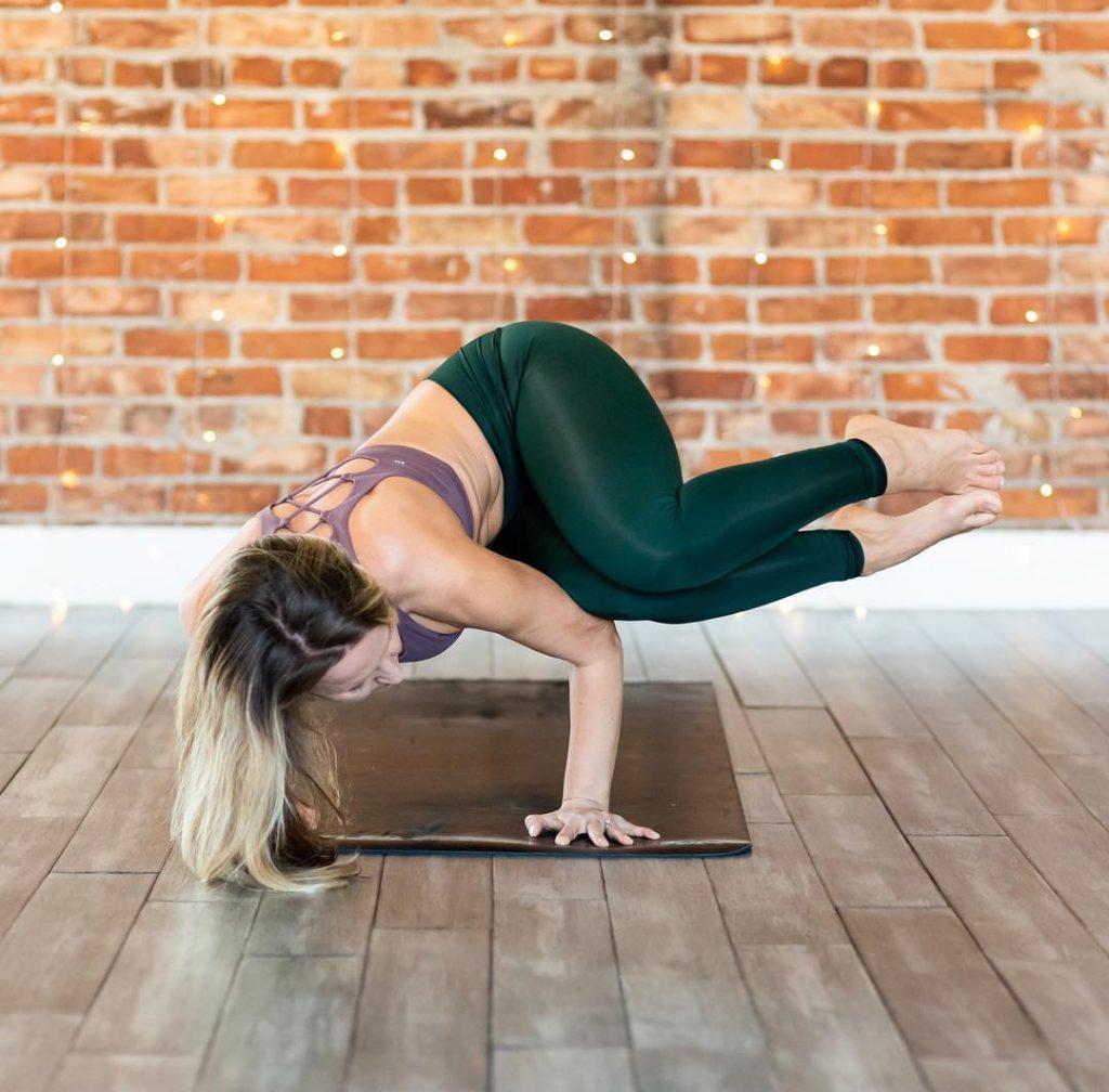 Parsva Bakasana