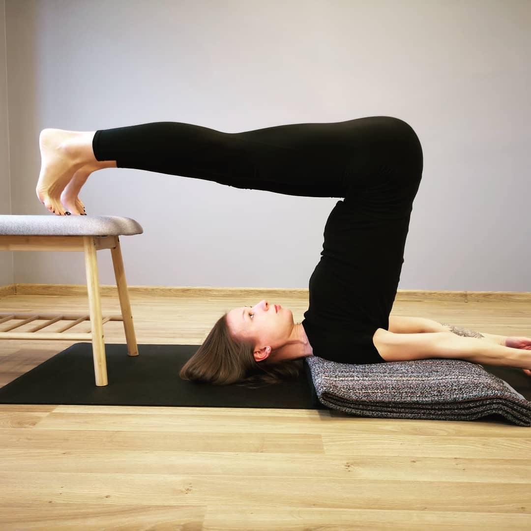 Ardha Halasana