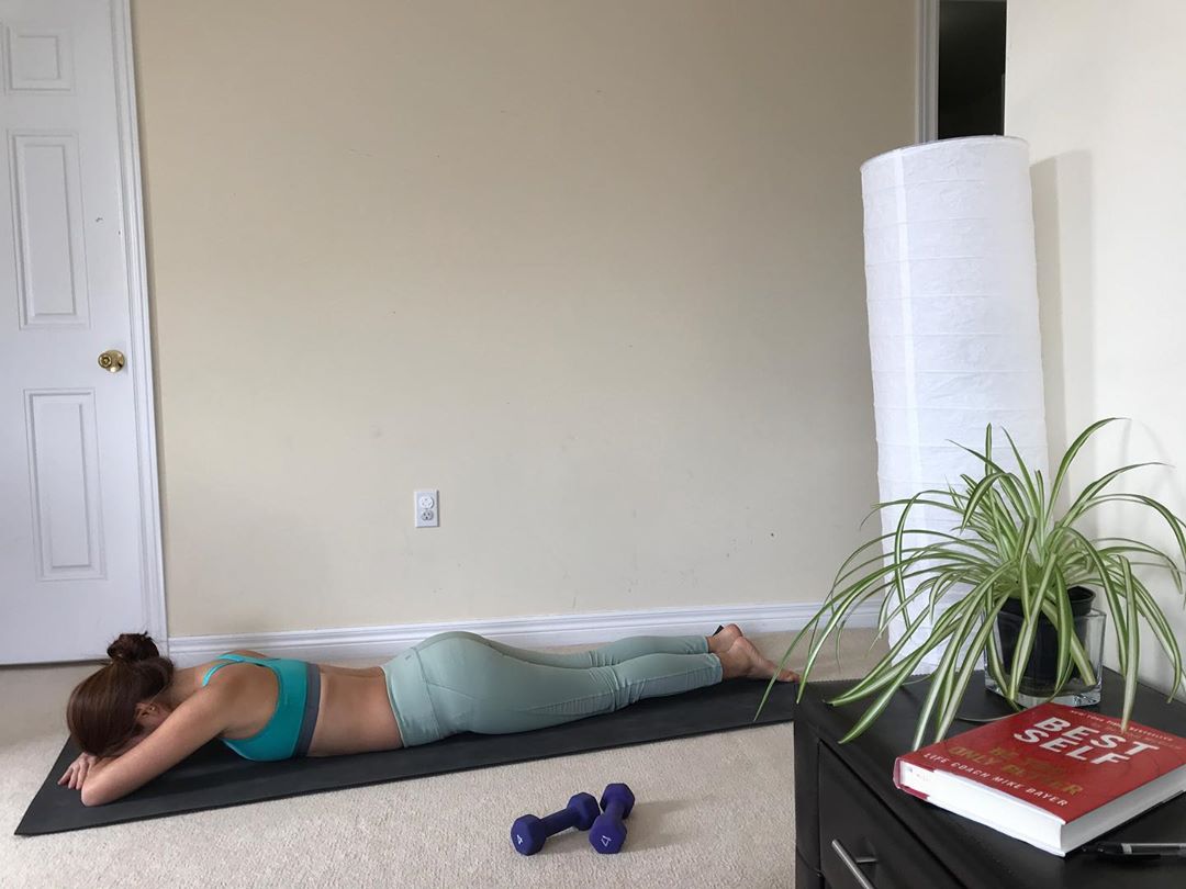 Makarasana