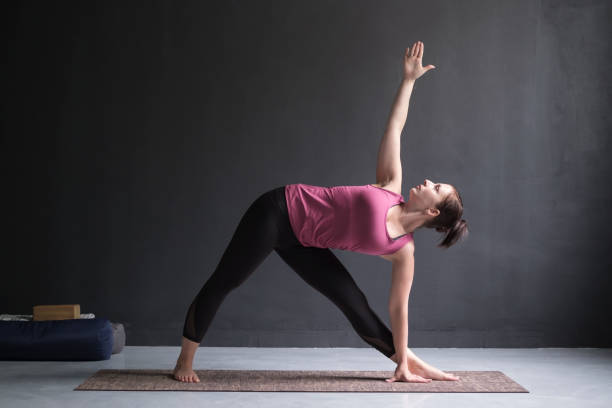 Trikonasana