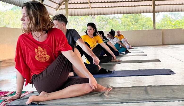 Sivananda Yoga Vedanta Tapaswini Ashram