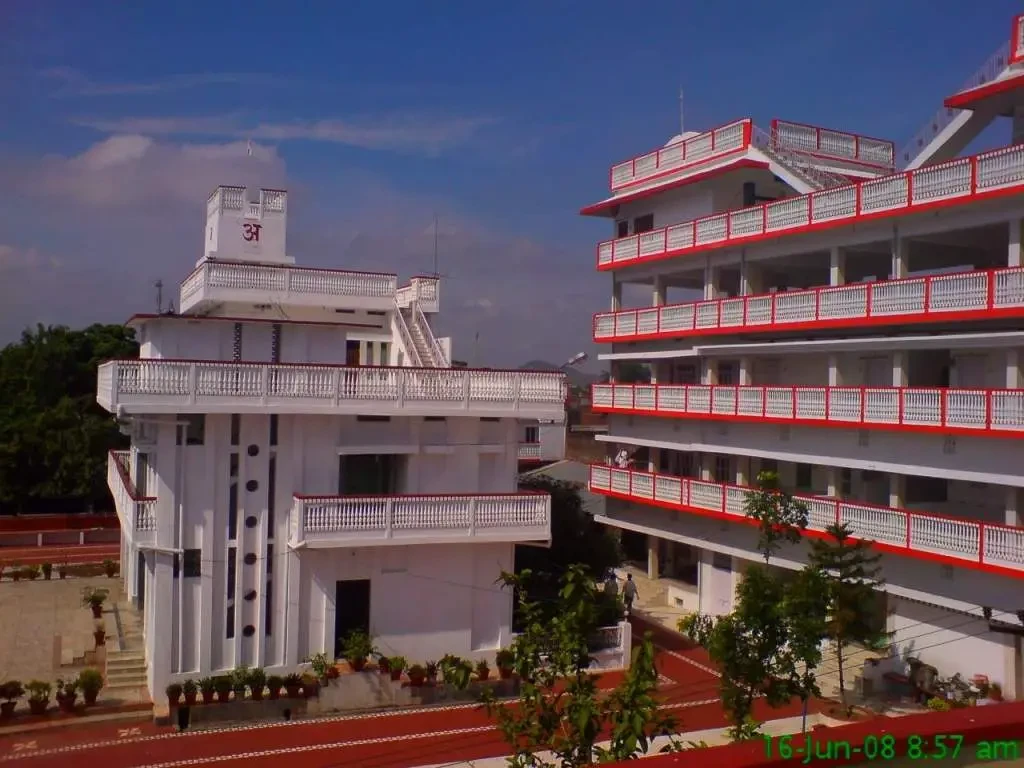 Guest house at Sadafal Deo Ashram